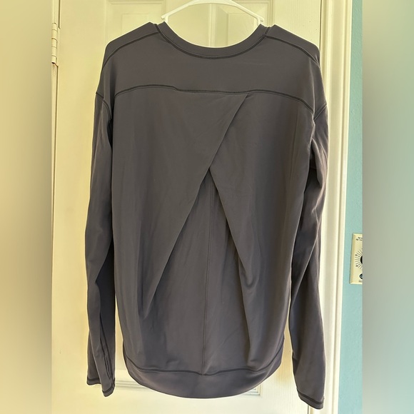 Lululemon Then Now To Long Sleeve *Rulu Soft Size 8 Moonwalk Gray - Picture 4 of 4